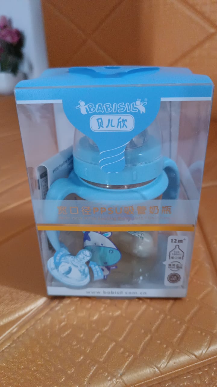 Plastic Baby Feeding Bottle With Handles Cleaning Brush  Straw (180 Ml  1 Pc) Wukusy