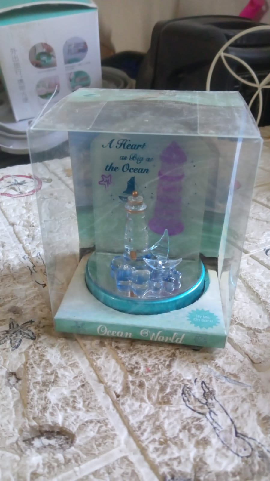 Cute Cartoon Lovely Gift Night Light Multi-color Light Showpiece Valentines Day Gift Cute Anniversary Wedding Birthday Unique Gift Home Decoration Gift Battery Operated (3 Battery Included) Wukusy