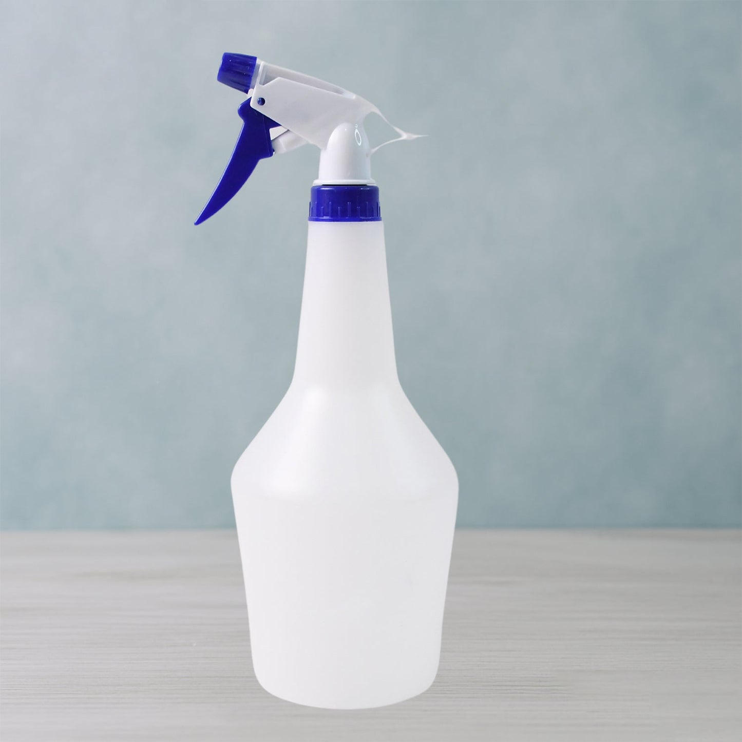 Multipurpose Plastic Trigger Spray Bottle (1 L) Wukusy
