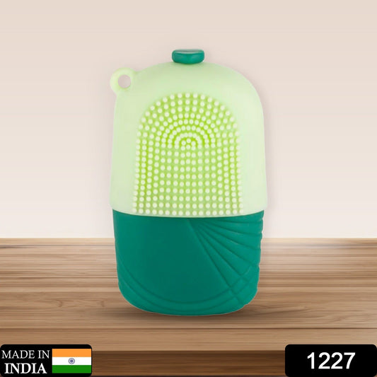 1227 Ice Roller  Scrubber For Face  Face Massager  Reusable Silicone Facial Ice Roller For Glowing  Tighten Skin (1 Pc) Wukusy