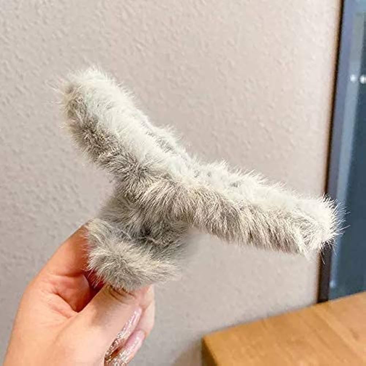 Large Plush Hair Claw Clips Plastic Fluffy Hair Claw Hair (1 Pc  Mix Color) Wukusy