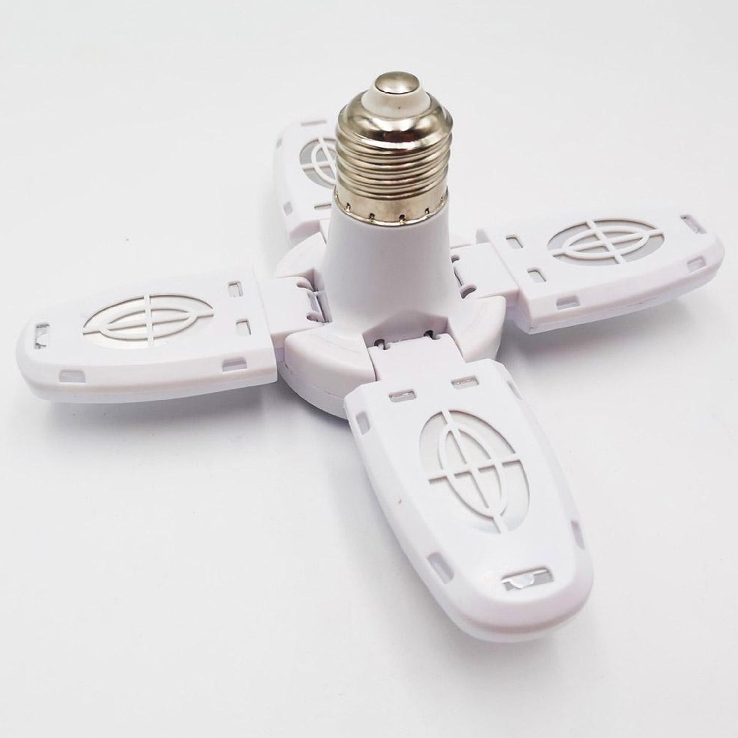 6179 Fan Blade Led Bulb 28v Foldable Led Blade Fan Bulb ( 1 Pc ) Wukusy