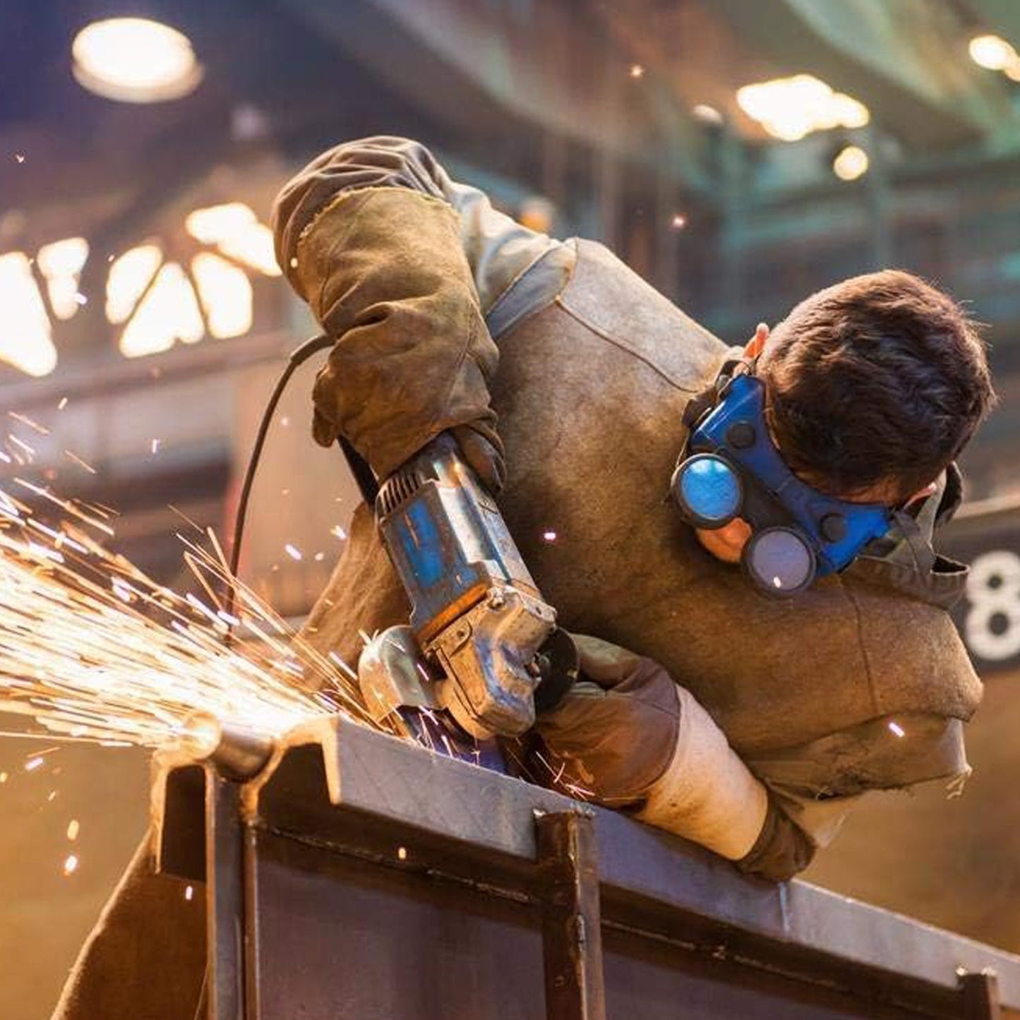 Industrial Heavy Duty Welding Leather Glove With Inner Lining Heat And Abrasion Resistance Glove (1 Pc ) Wukusy