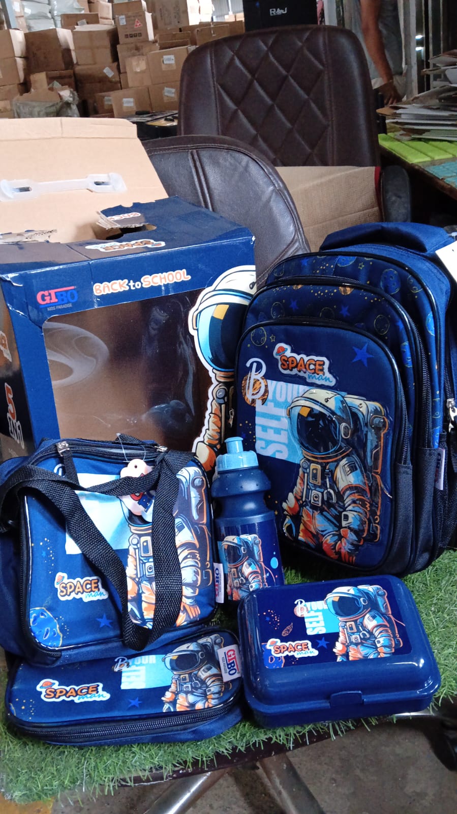 5 In 1 School Bag Includes Lunch Bag 14 Inch School Bags Water Bottle  Pencil Case In Box Packing (1 Set  Mix Color)) Wukusy