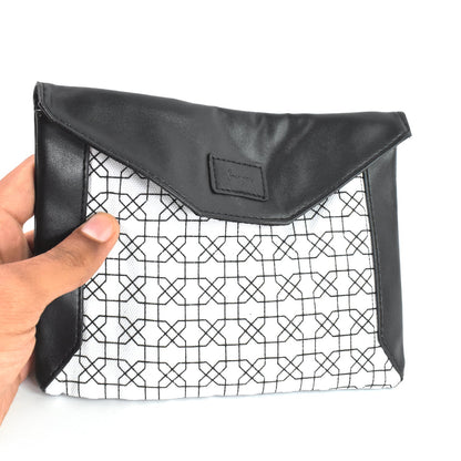 Multipurpose Pouch With Magnetic Lock(1 Pc  1914 Cm) Wukusy