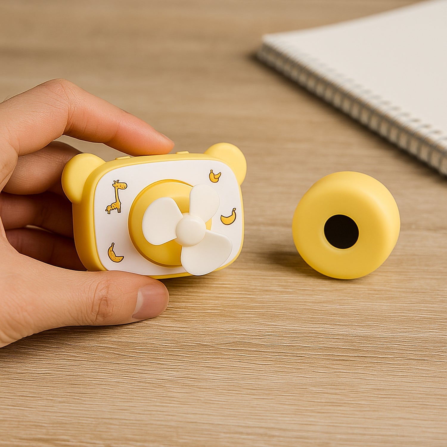 Cute Bear-shaped Mini Rechargeable Fan (1 Pc) Wukusy