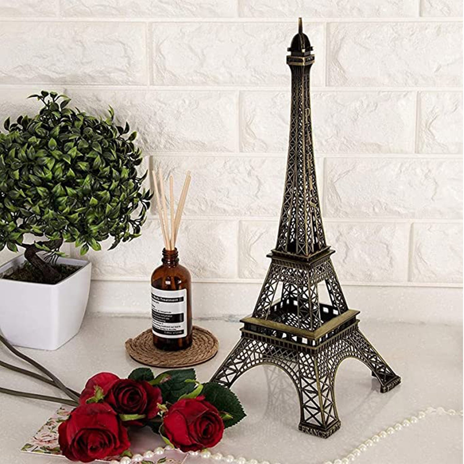 4733 Antique Finish 3d Metal Paris Eiffel Tower Metal Craft Famous Landmark Building Metal Statue Cabinet Office Gifts Decorative Showpiece. Wukusy