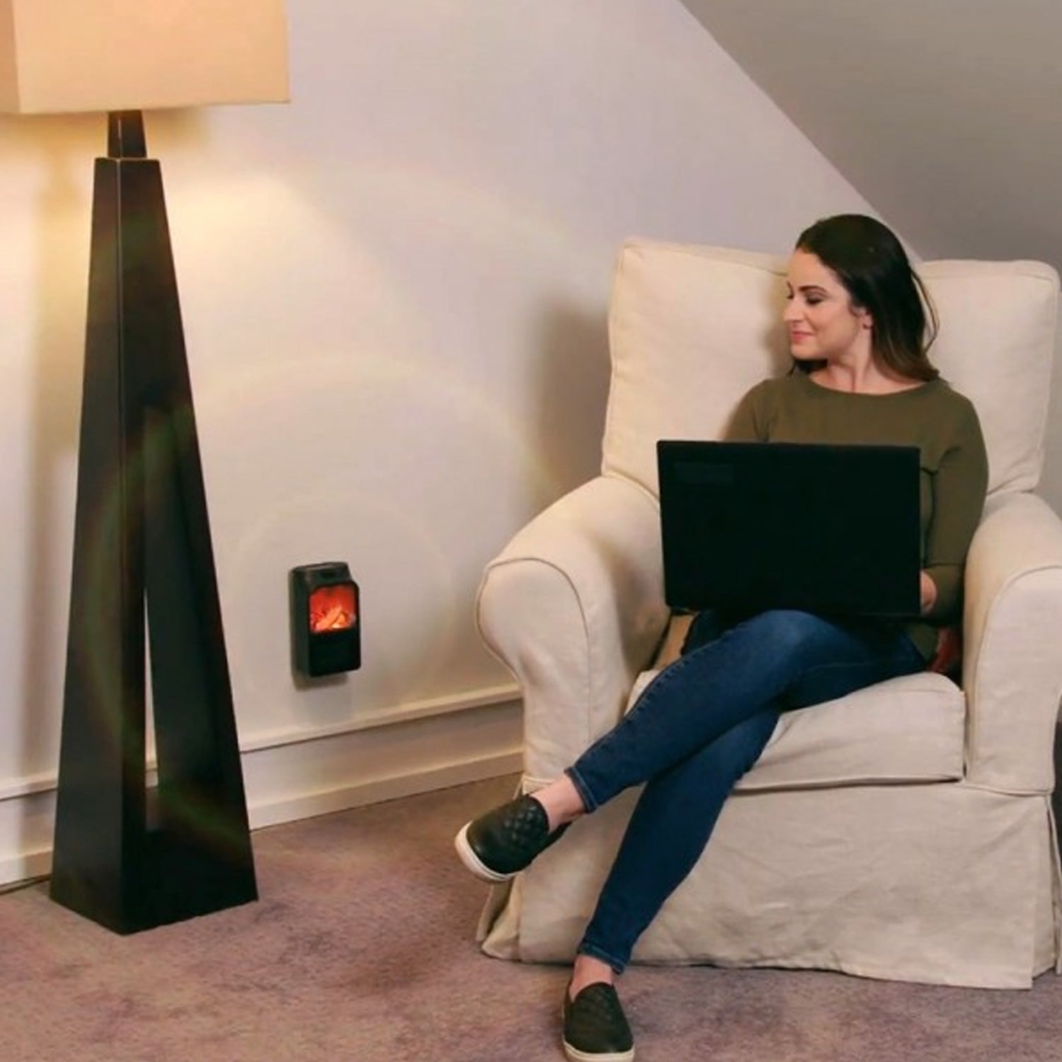 Portable Electric Fireplace Lamp Led Flame Heater (900w  1 Pc) Wukusy