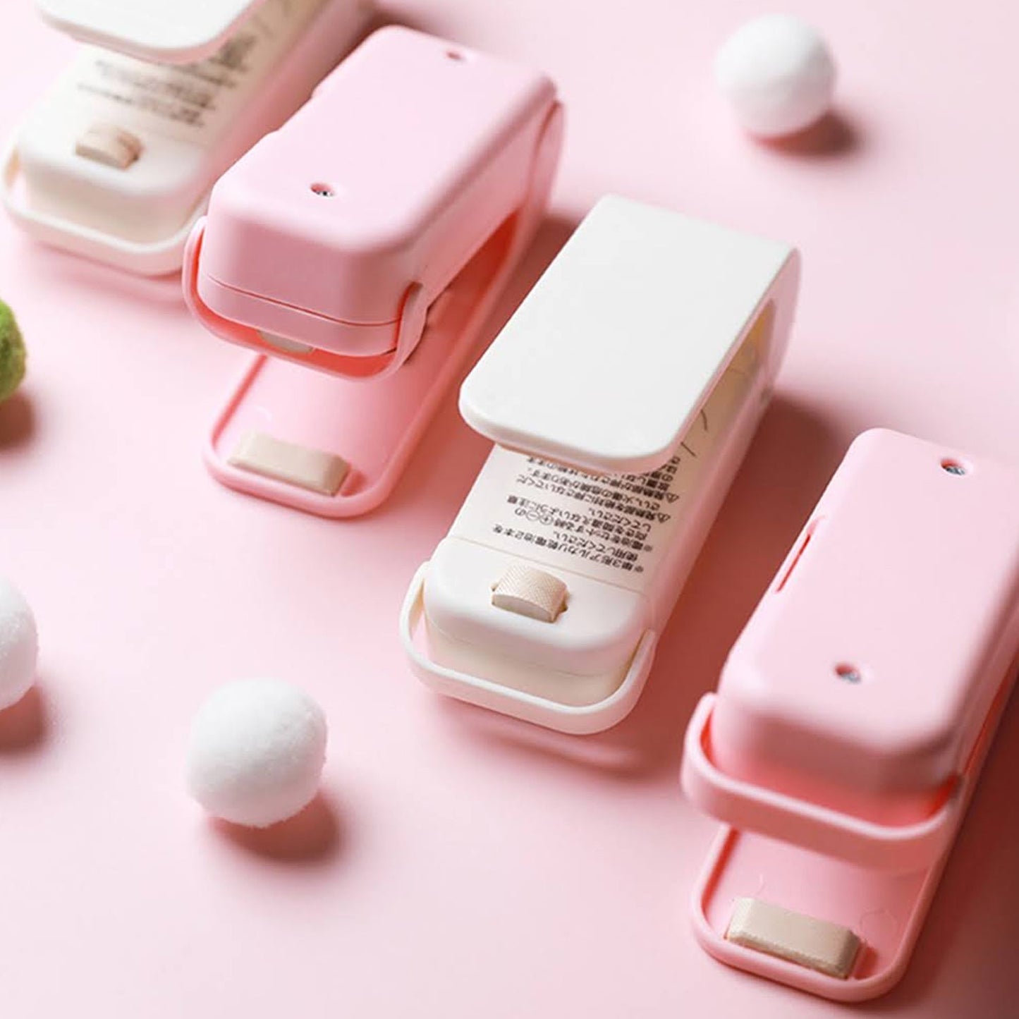 Mini Sealing Machine Plastic Bag Sealer Portable Mini Super Seal Packing Plastic Bag Tool Sealing Machine Hand Held Heat (1pc) Wukusy